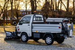 piaggio-porter-winterdienstfahrzeug-snowstriker-keil-vario-schneepflug-13